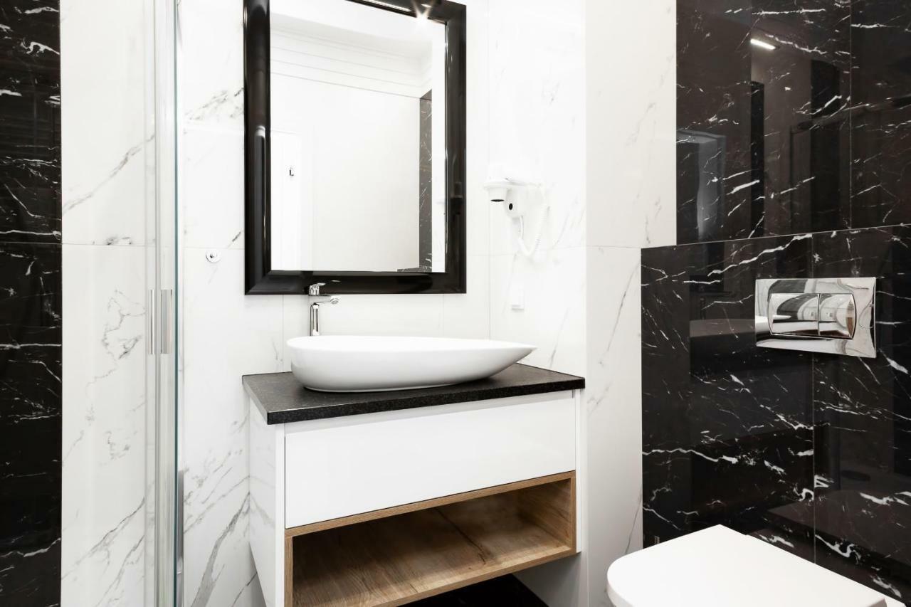 Apartments Warsaw Dzielna by Renters Zewnętrze zdjęcie